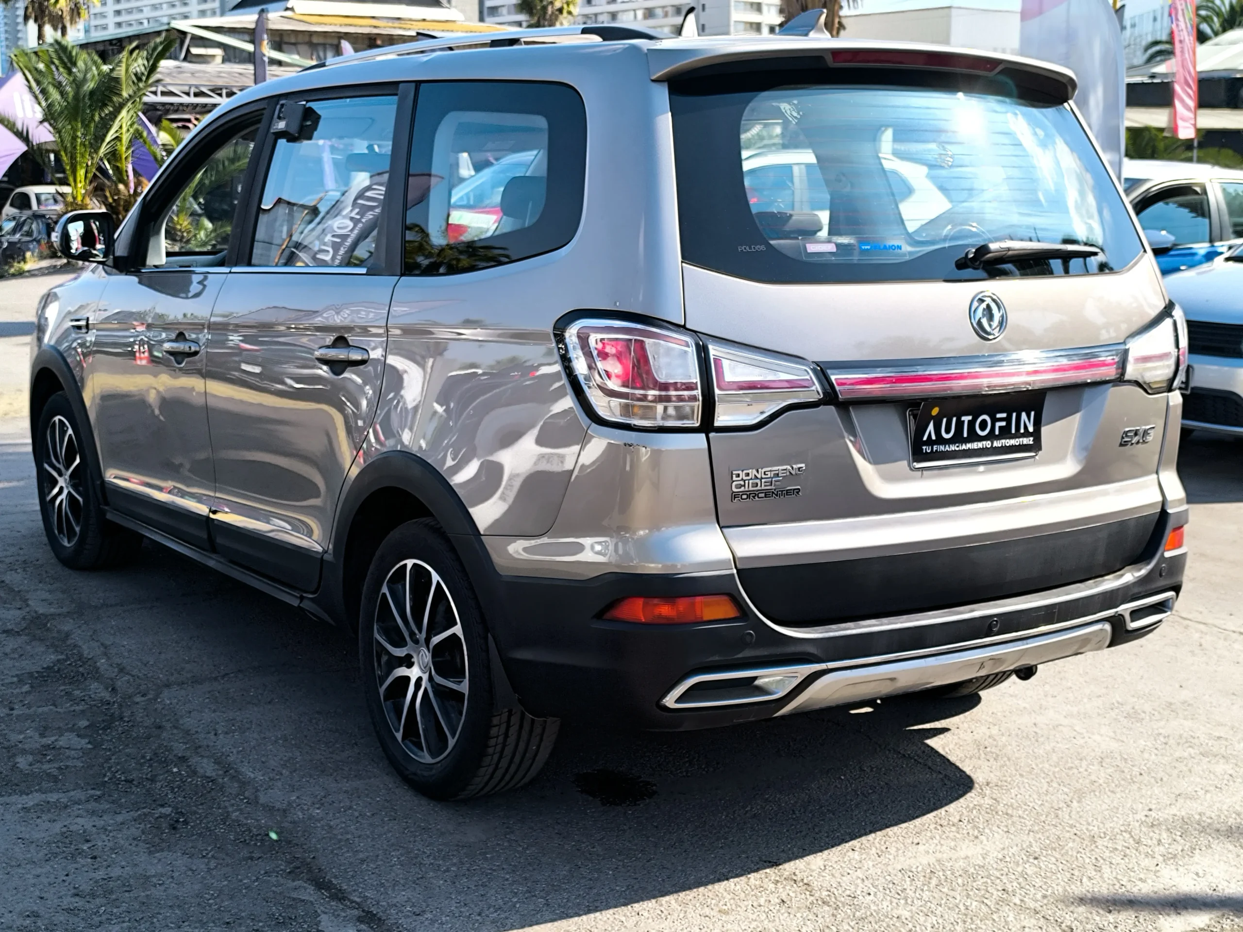 Sx6 DONGFENG JOYEAR SX6 2021 1.6 – starcars