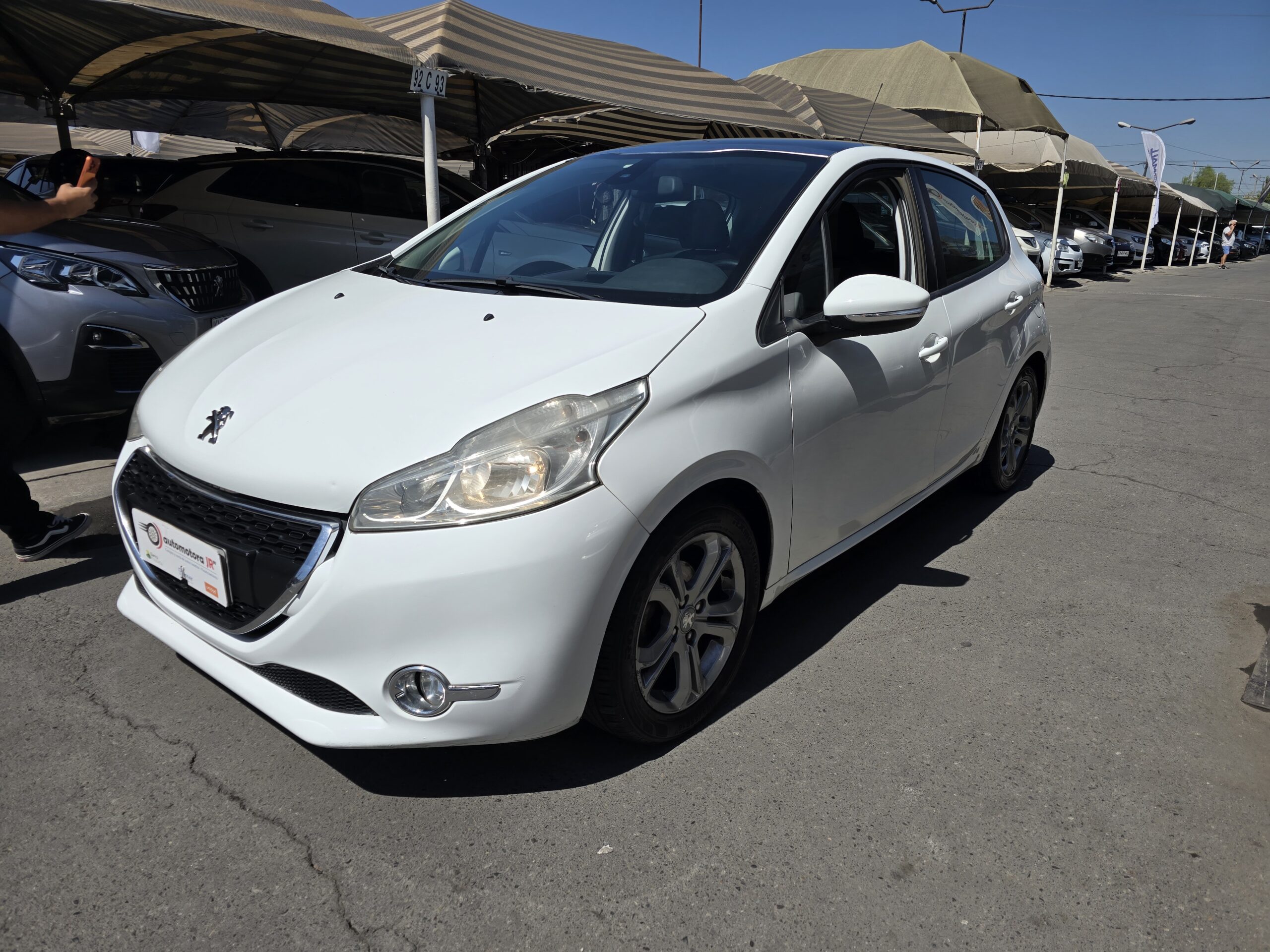 PEUGEOT 208 ALLURE HDI 2014 1.6