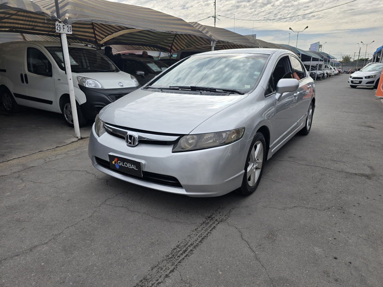 HONDA CIVIC LXS 2009 1.6CC