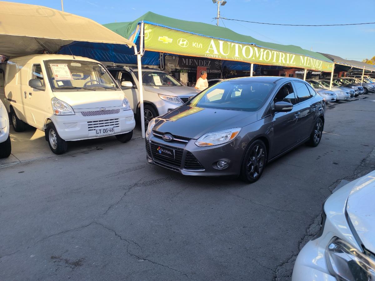 FORD  FOCUS SEDAN AUTOMATICA  2014 2.0CC